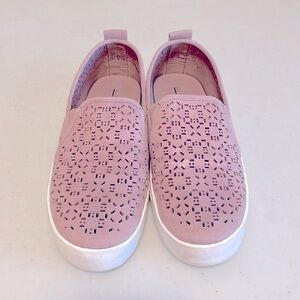 Call-it Spring slip on sneakers - size 7.5